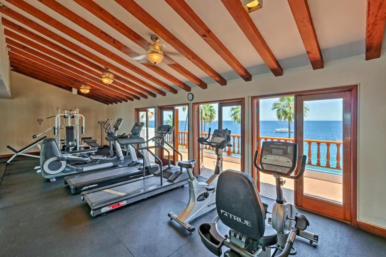 Lux Oceanfront Villa With Breathtaking Views Avalon Zewnętrze zdjęcie